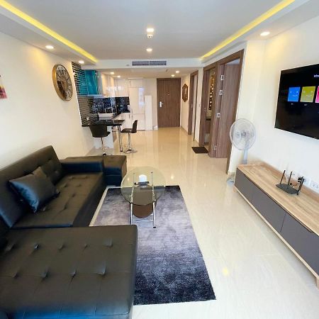 Appartement Large Luxury, Pool View, Grand Avenue, Pattaya E202 Extérieur photo